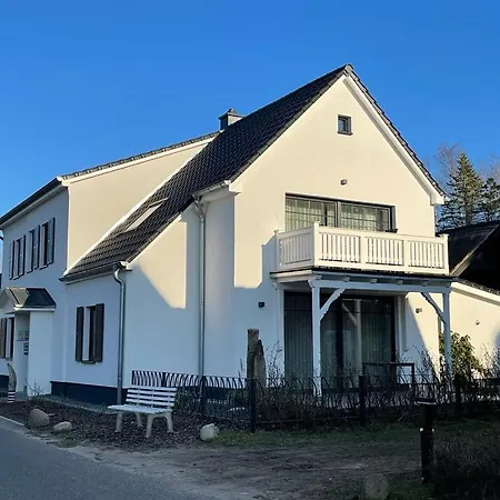 Appartement Naturidyll Mariendorf - Mammutbaum Middelhagen